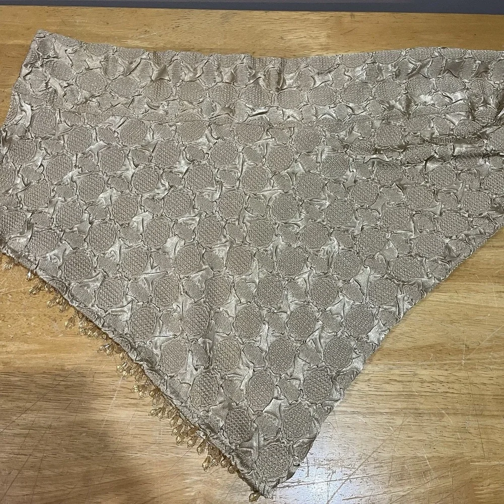 JCPenney Gold Crinkle Waterfall Valance Beads 26x30